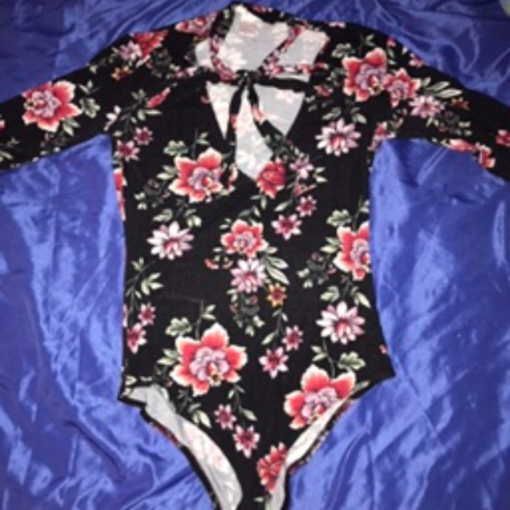 Floral bodysuit